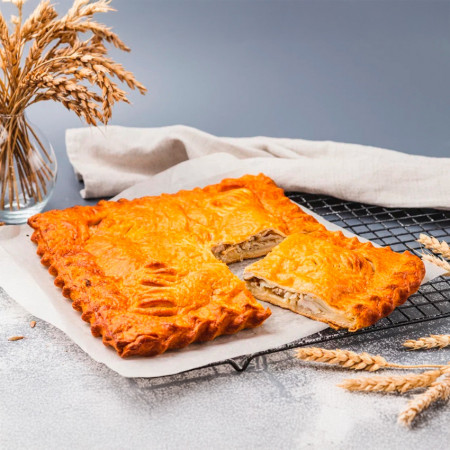 Пирог слоеный с курочкой и картофелем Пирог слоеный с курочкой и картофелем